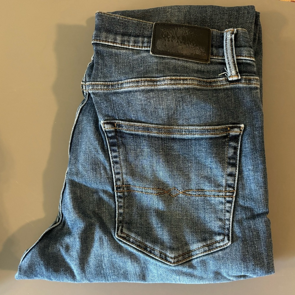 Lucky Brand Men’s Jeans 33x32